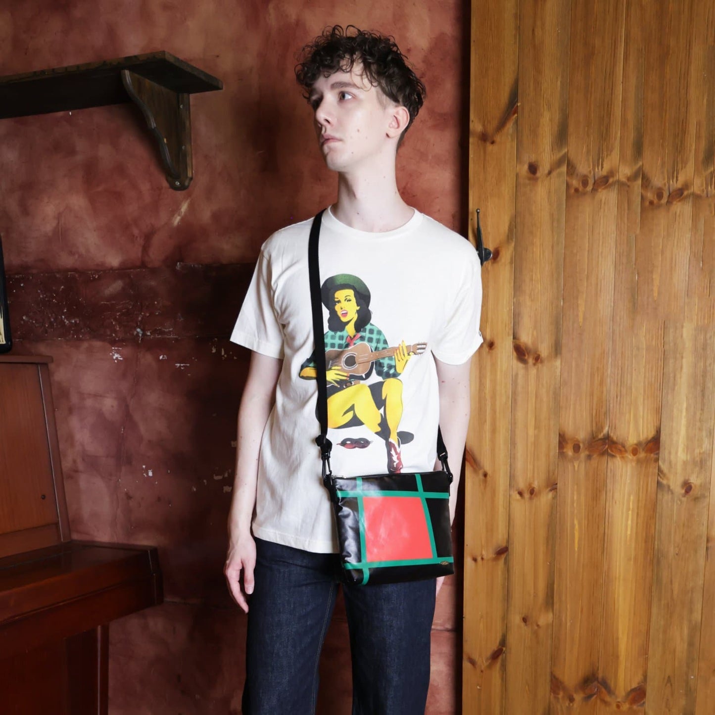 Buzzcocks Sacoche〈Black〉