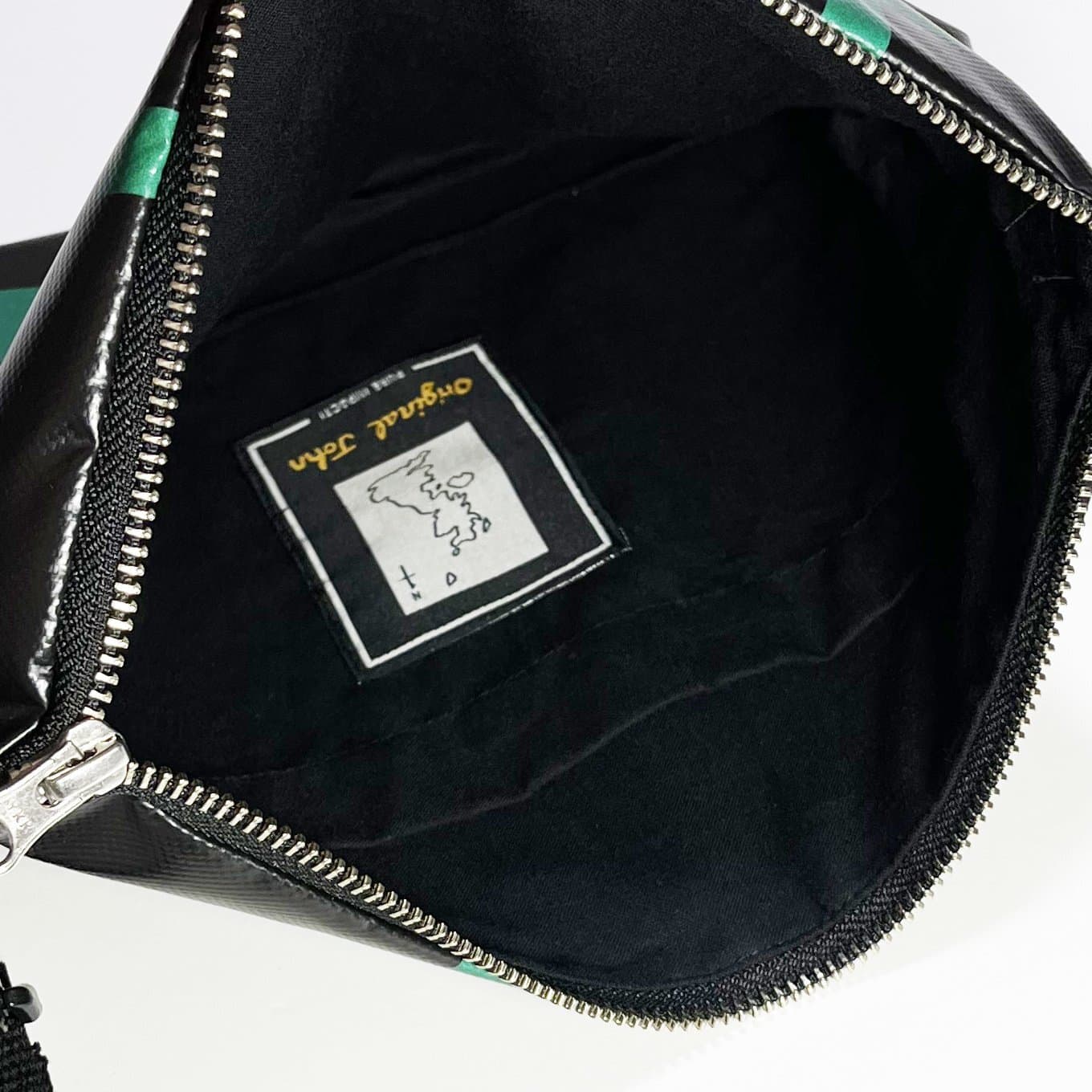 Buzzcocks Sacoche〈Black〉