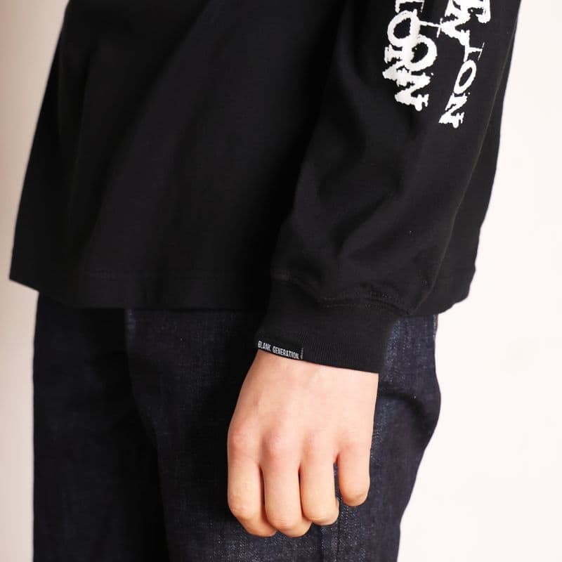 You Make Me ___ L/S〈Black〉