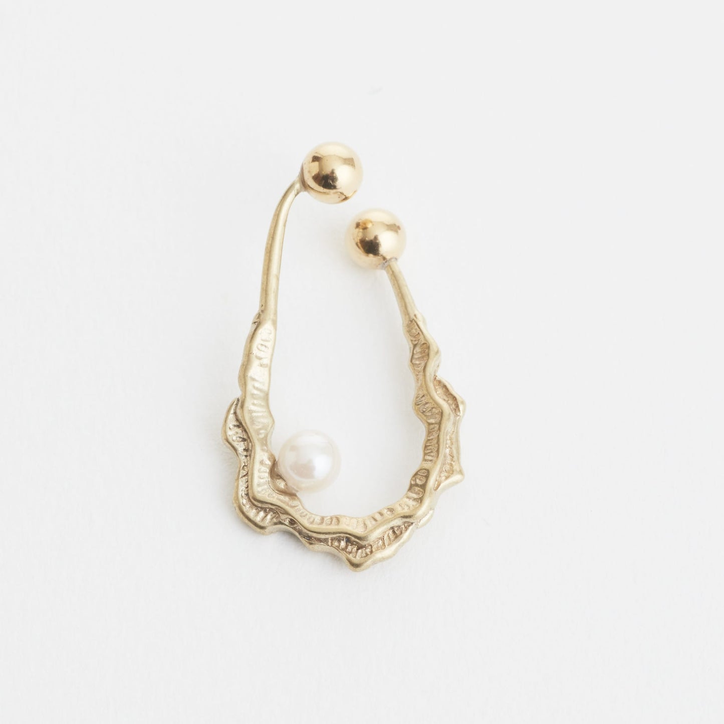 Oyster series (Necklace/Earcuff)