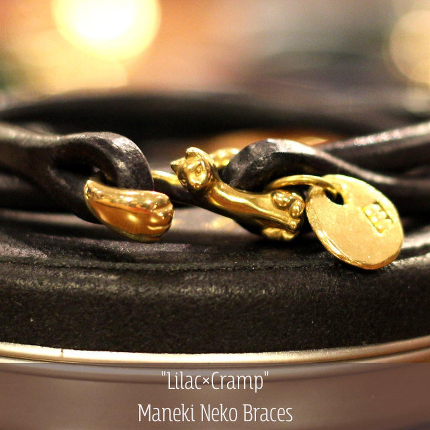 Cramp × Lilac Original Archetype | Manekineko Bracelet - Sopwith camel