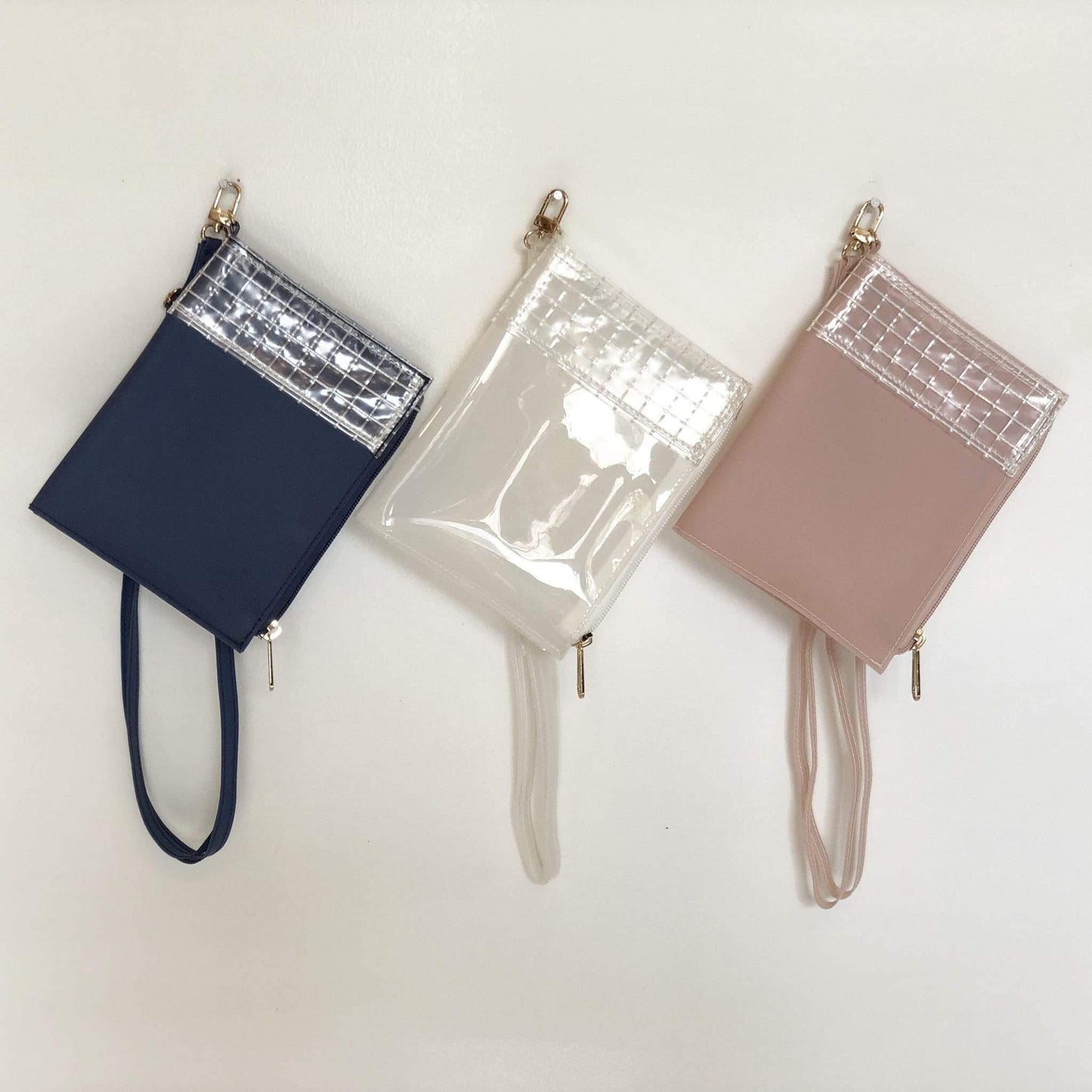 Aquvii(アクビ) | クリアブックバック「cbb」小谷実由 コラボ サコッシュ clear book bag - Sopwith camel