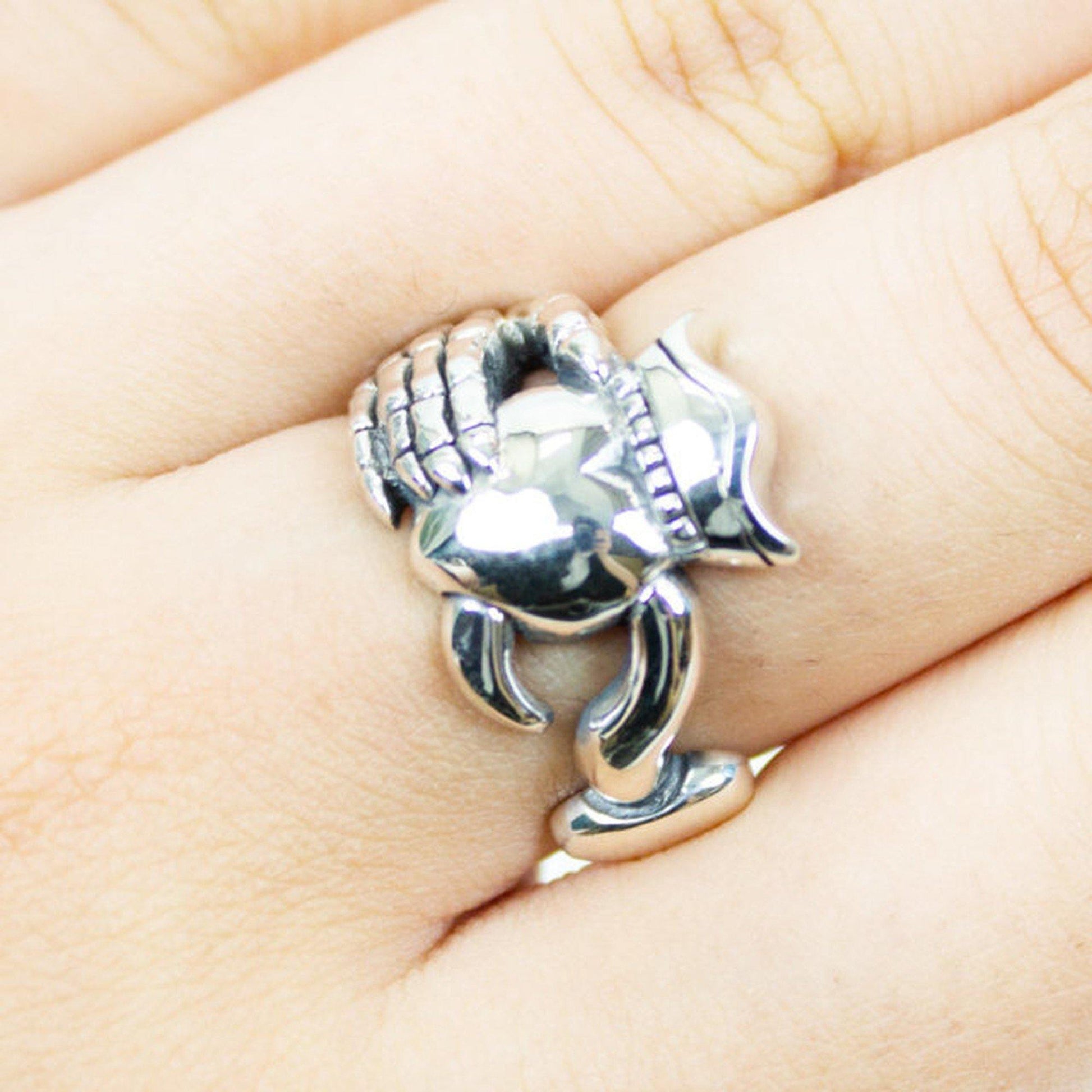 Lilac Original Archetype | 海賊モチーフのクラダリング Pirates Claddagh Ring〈Silver〉 - Sopwith camel