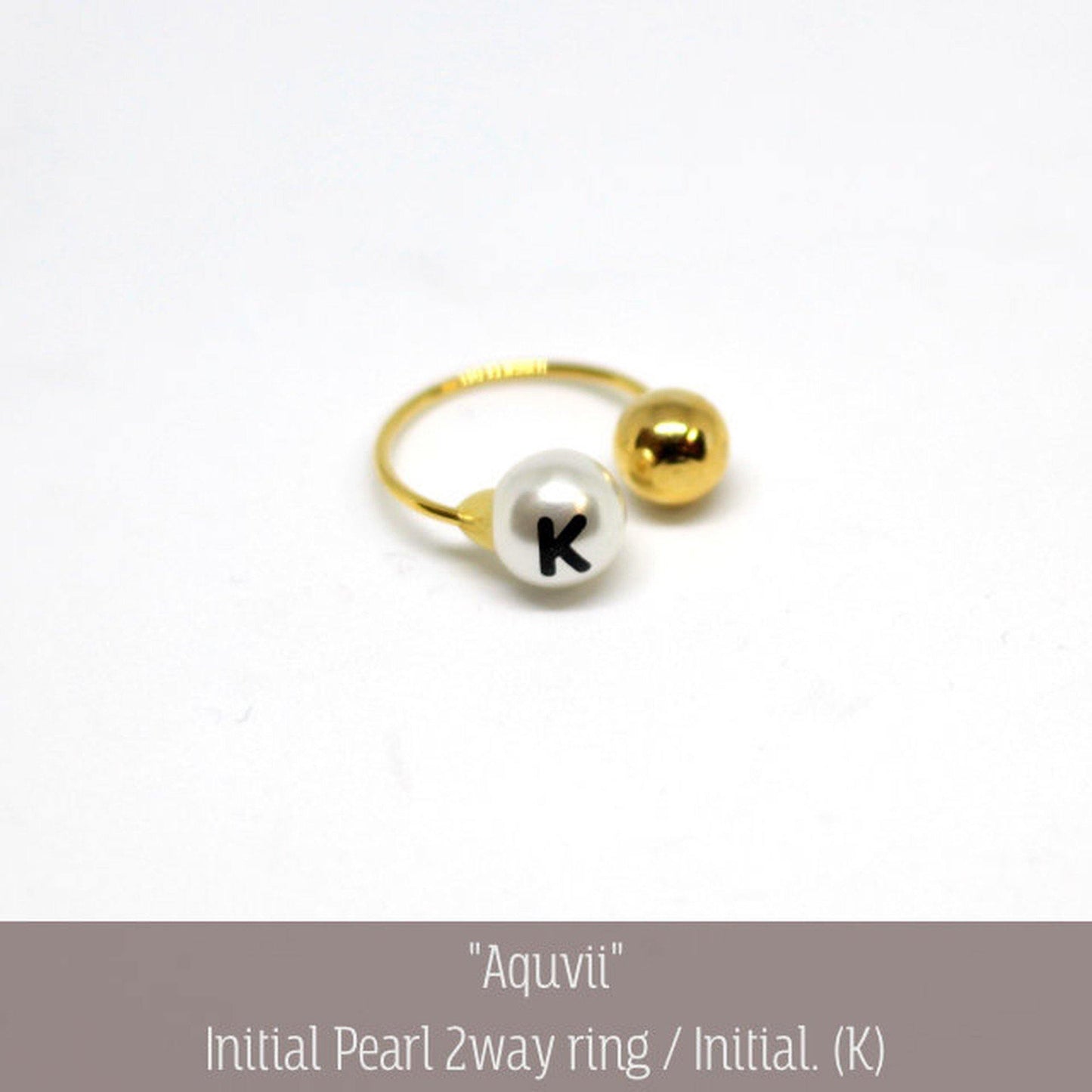 Aquvii(アクビ) | 指輪とイヤーカフどちらでも使えるイニシャル入りパールのアクセサリー Initial Pearl 2way ring - Sopwith camel