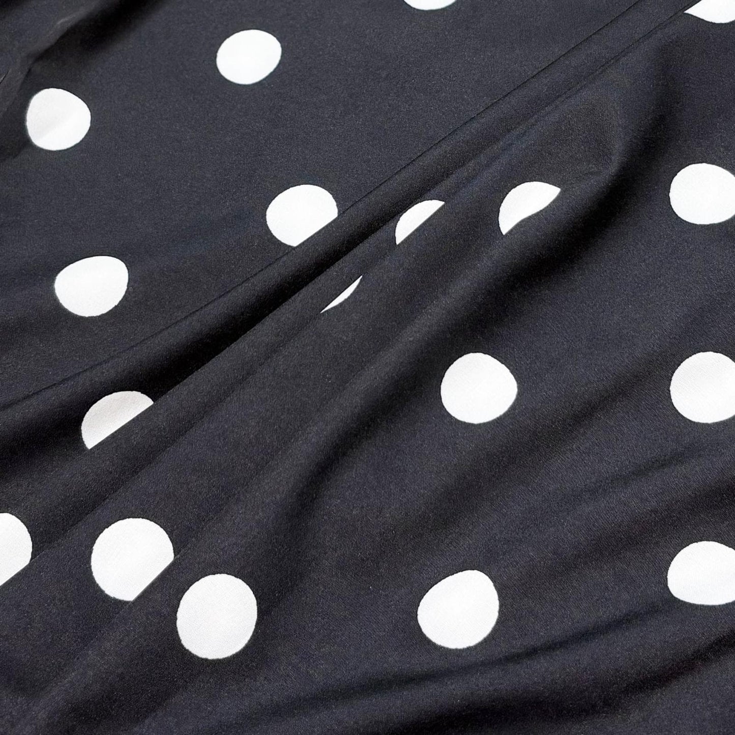 Covered Button Open Collar Shirts〈Black〉