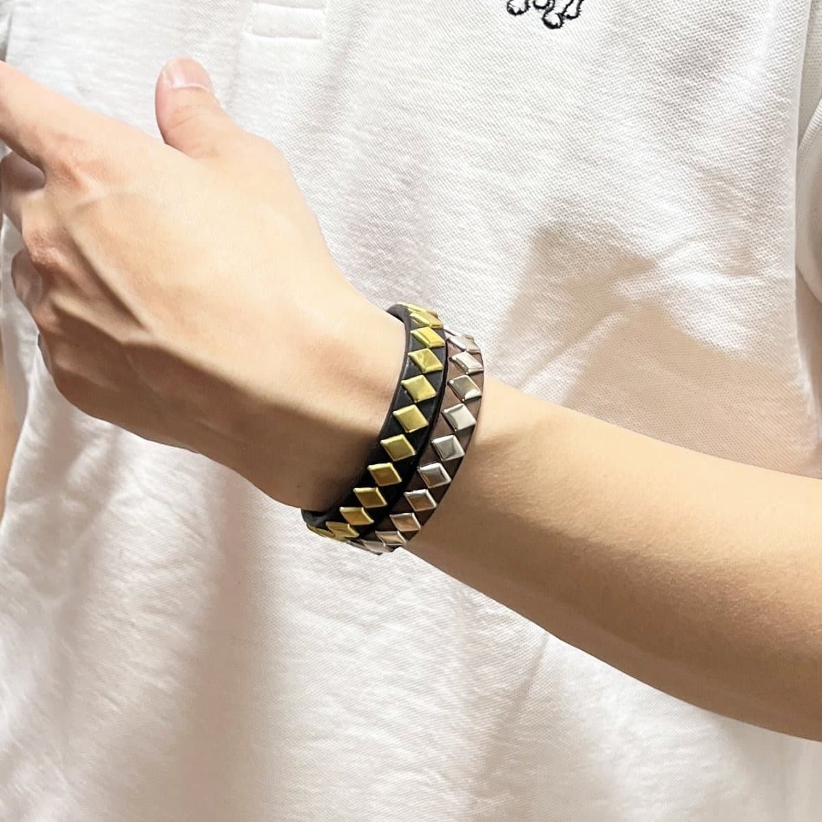 Diamond Studs Wristband〈Black〉