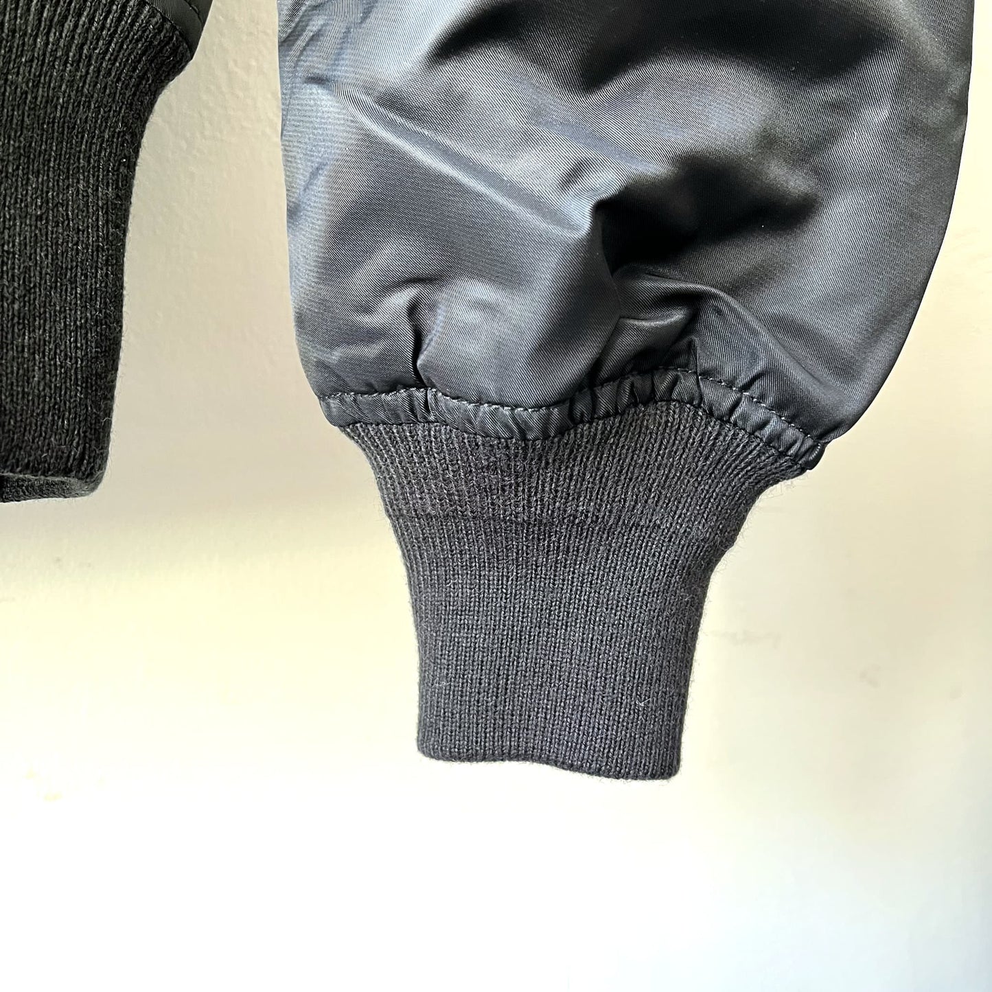 【訳あり】L-2B [MIL-J-7448E] Replica〈Black〉