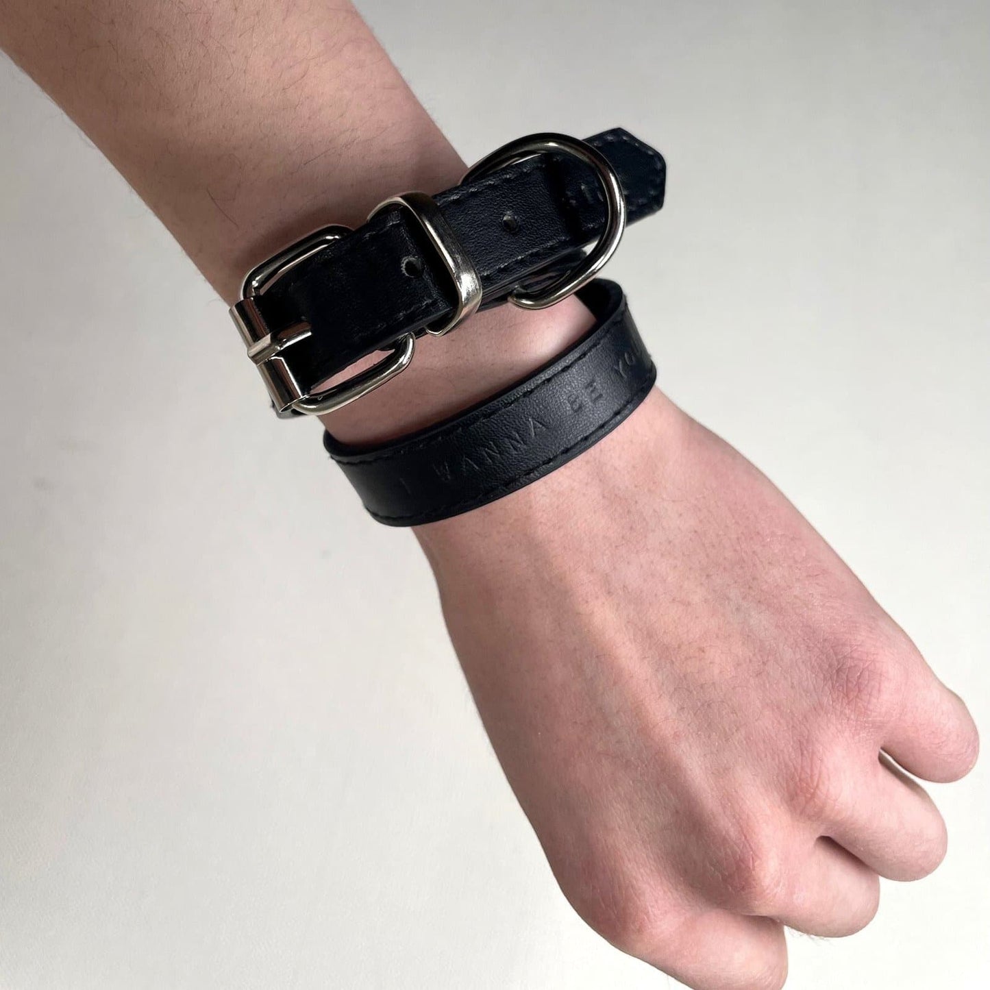 【6月発売予定】Leather Neck-Band