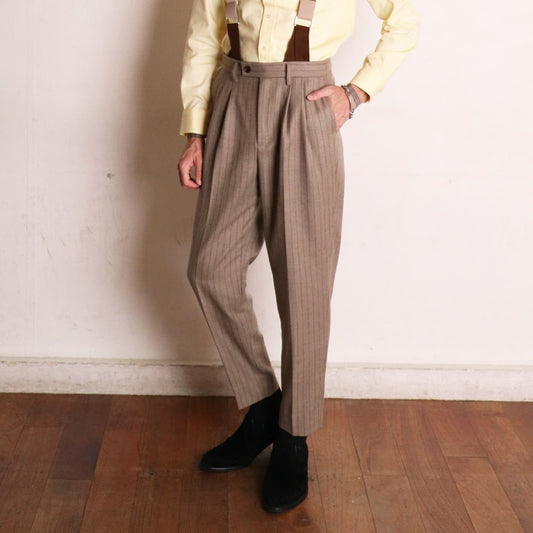 Peg Top Trousers〈Sand〉