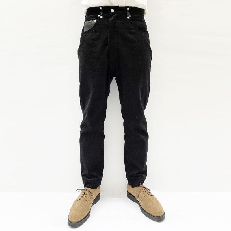 Relaxing Punky Trousers〈Black〉