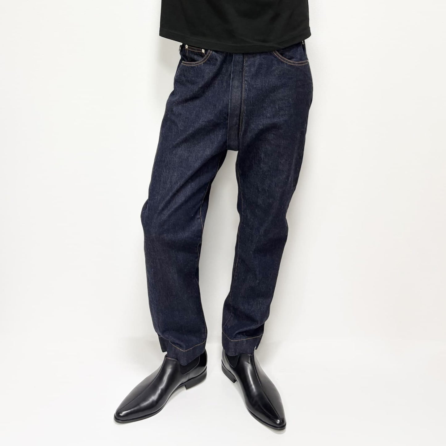 【11月発売予定】Relaxing Punky Jeans