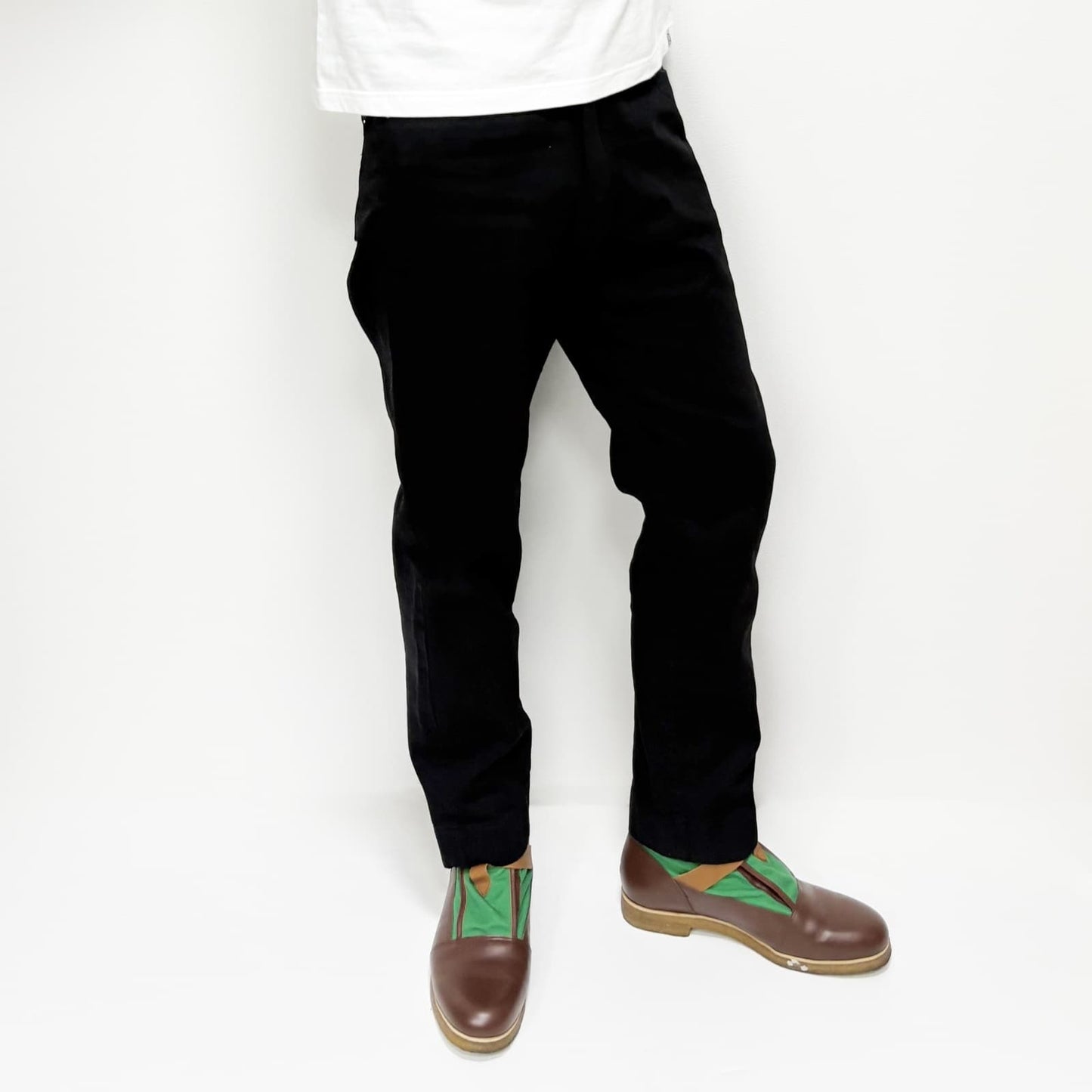 【11月発売予定】Relaxing Punky Jeans