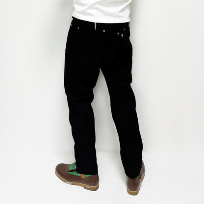 【11月発売予定】Relaxing Punky Jeans