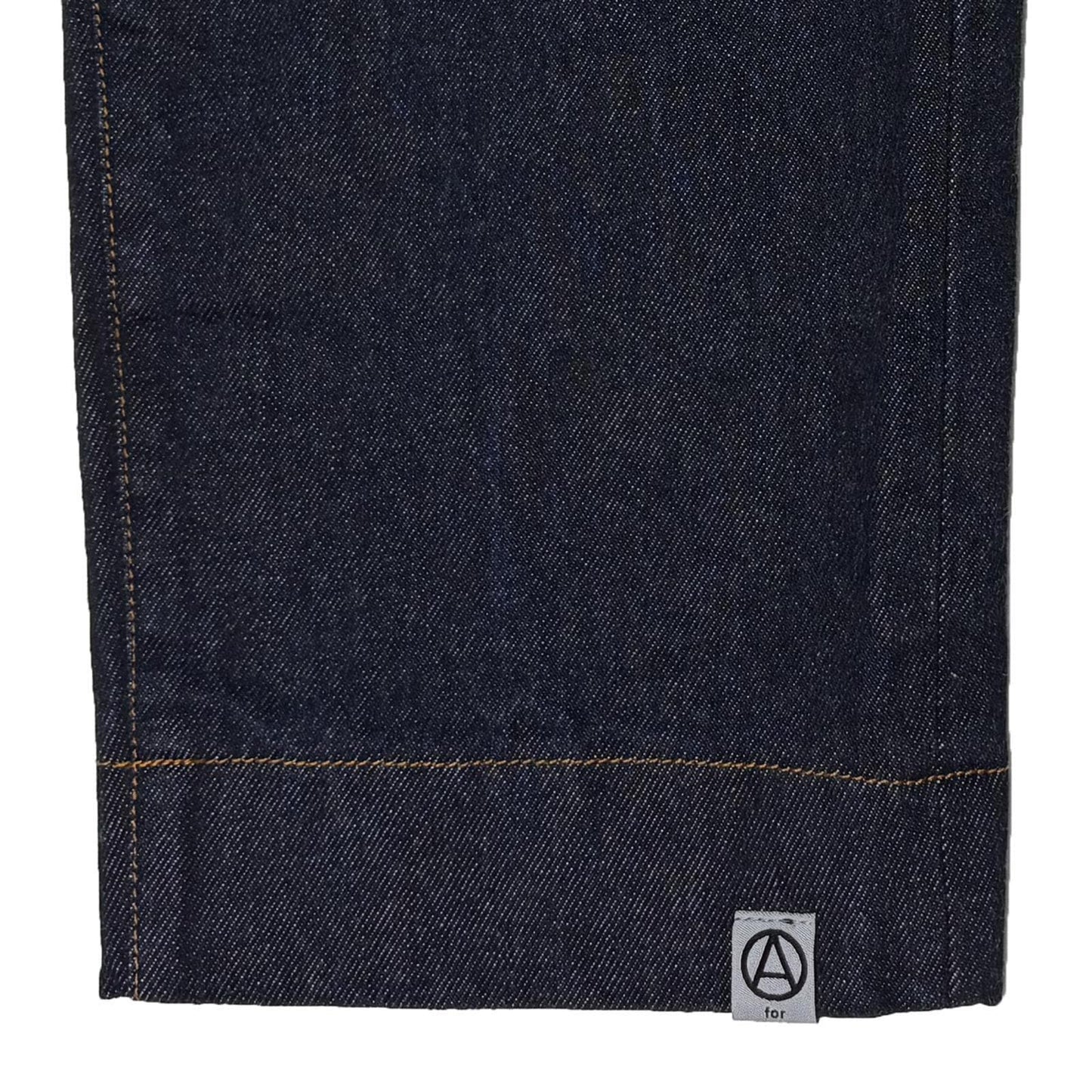 【11月発売予定】Relaxing Punky Jeans