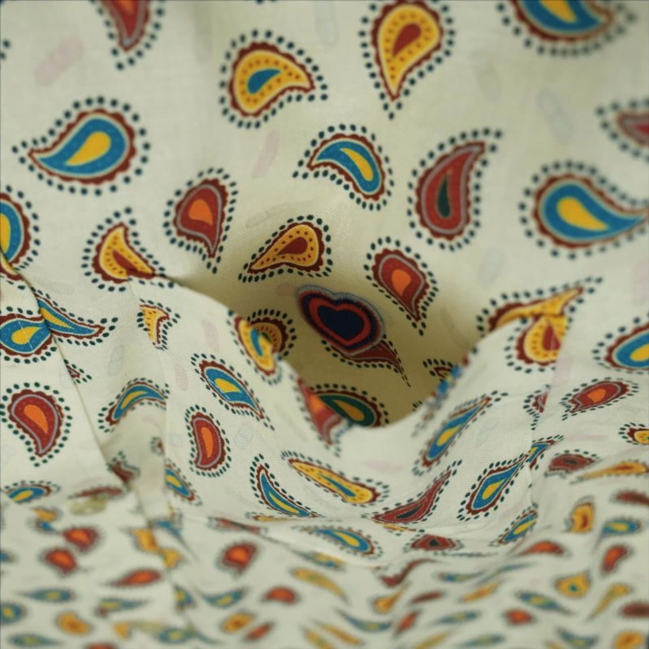 Retro B.D. Paisley〈Ivory〉