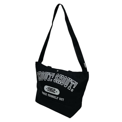 SHOUT! SHOUT! Shoulder Tote Bag〈Black〉
