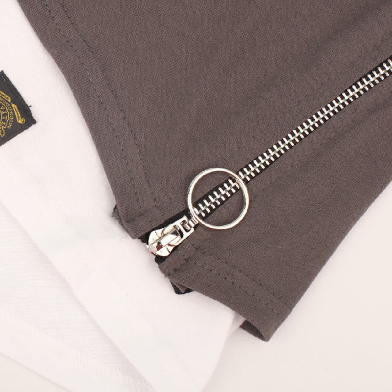 Side Zip Layer Tee