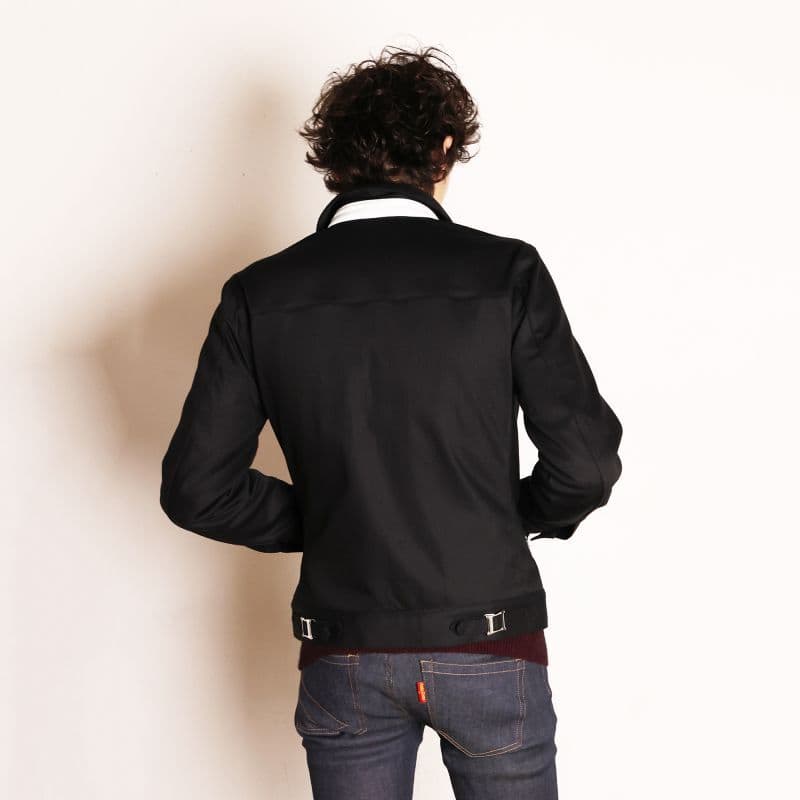V-Jacket