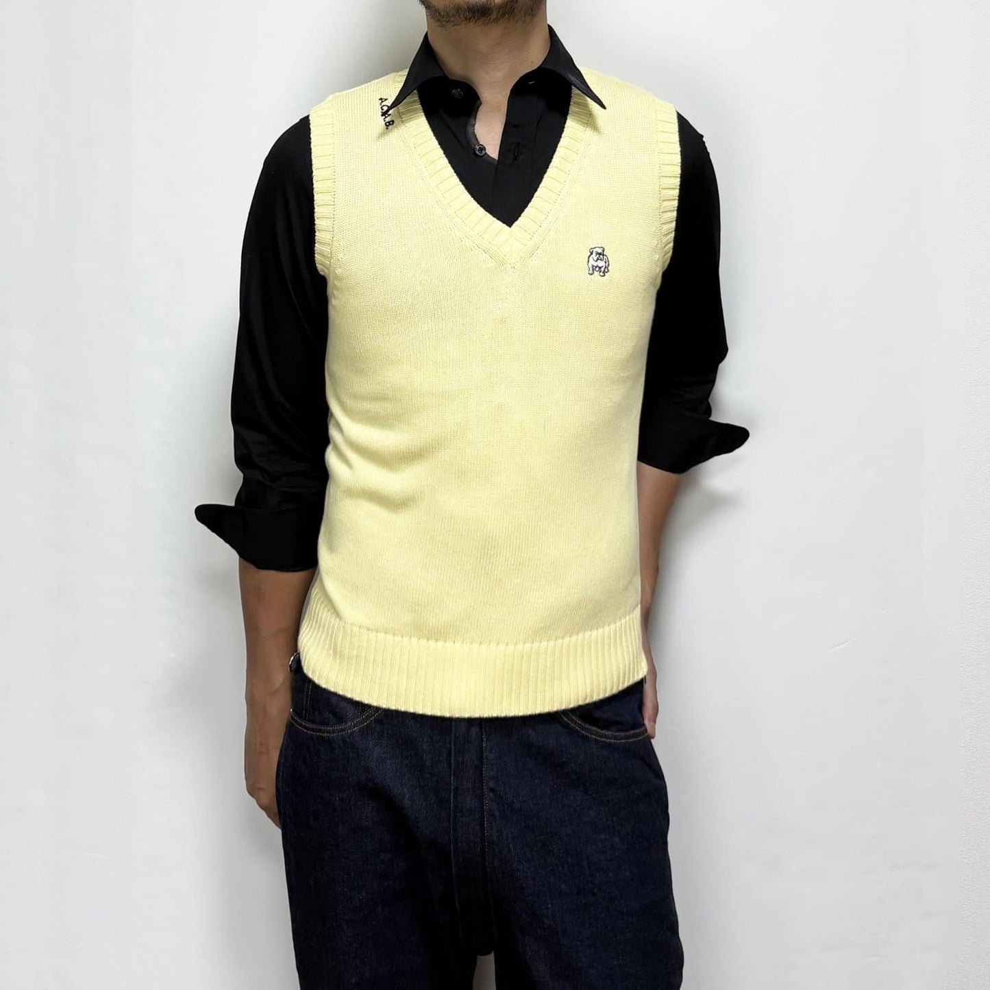 【8月発売予定】V-Neck Knit Vest