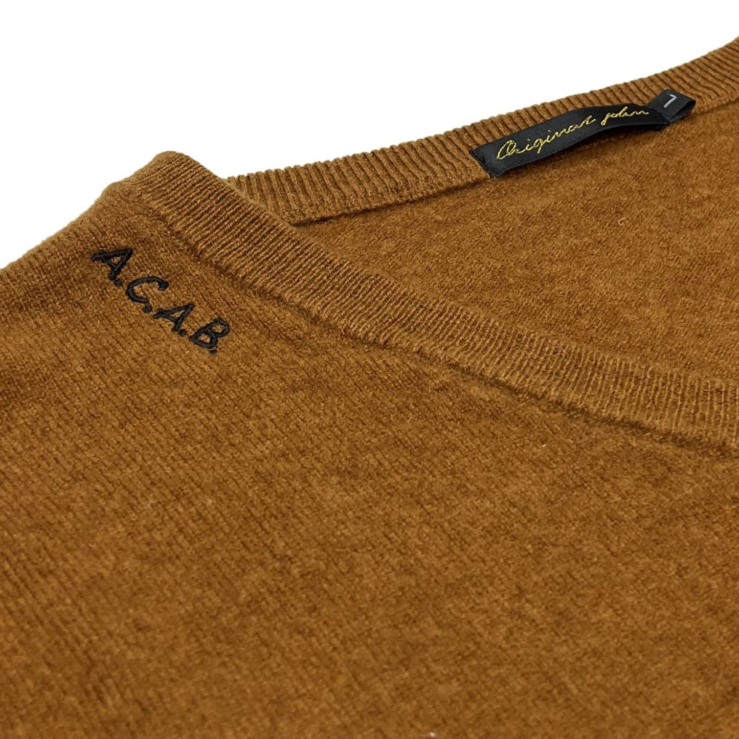 Washable Woolly V-Neck Jumper