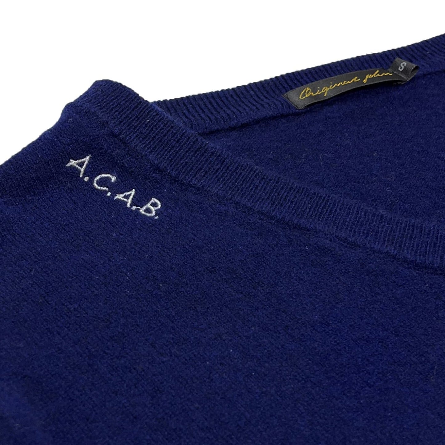 Washable Woolly V-Neck Jumper