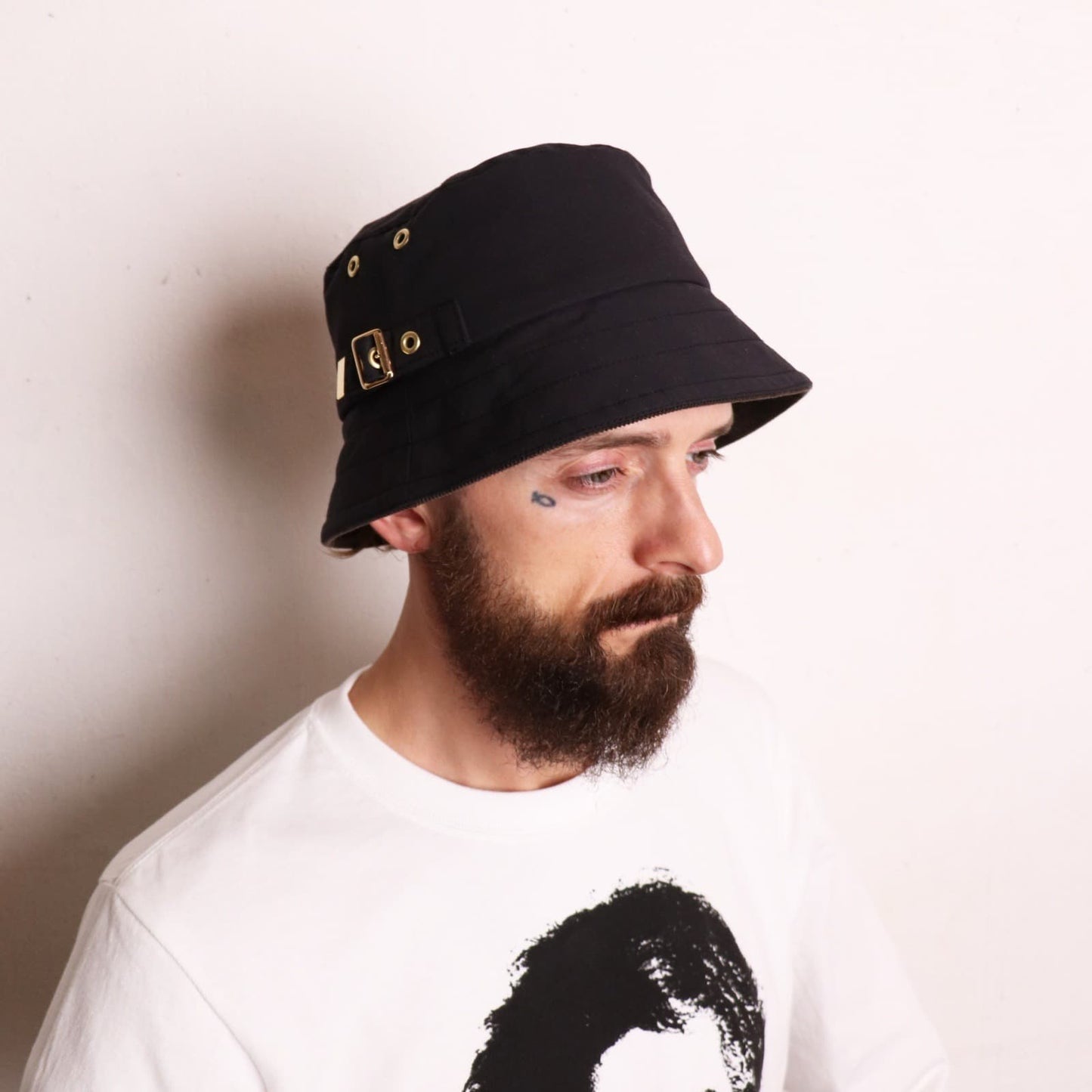 WAX-ish Bucket Hat〈Charcoal〉