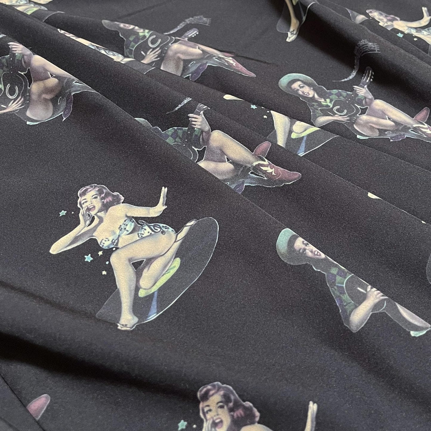 Pin-Up Girls Open Collar Shirts〈Black〉
