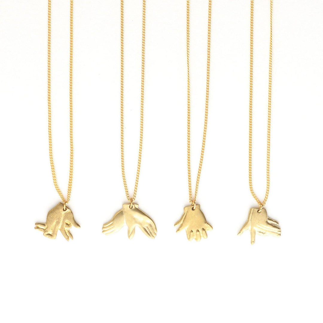 Aquvii(アクビ) | 手で作る影絵をモチーフにしたネックレス Hand shadow Necklace [aq.010] - Sopwith camel