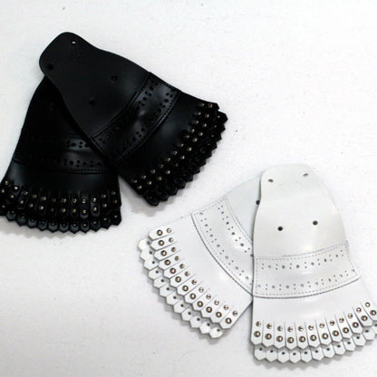 K,SNOBS | Studs Kiltie Tongue - Sopwith camel