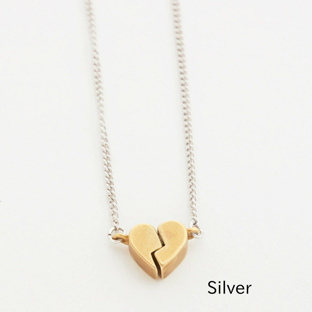 Aquvii(アクビ) | 磁石でくっつくハートがモチーフのネックレス Kissing Necklace [aq.095] - Sopwith camel