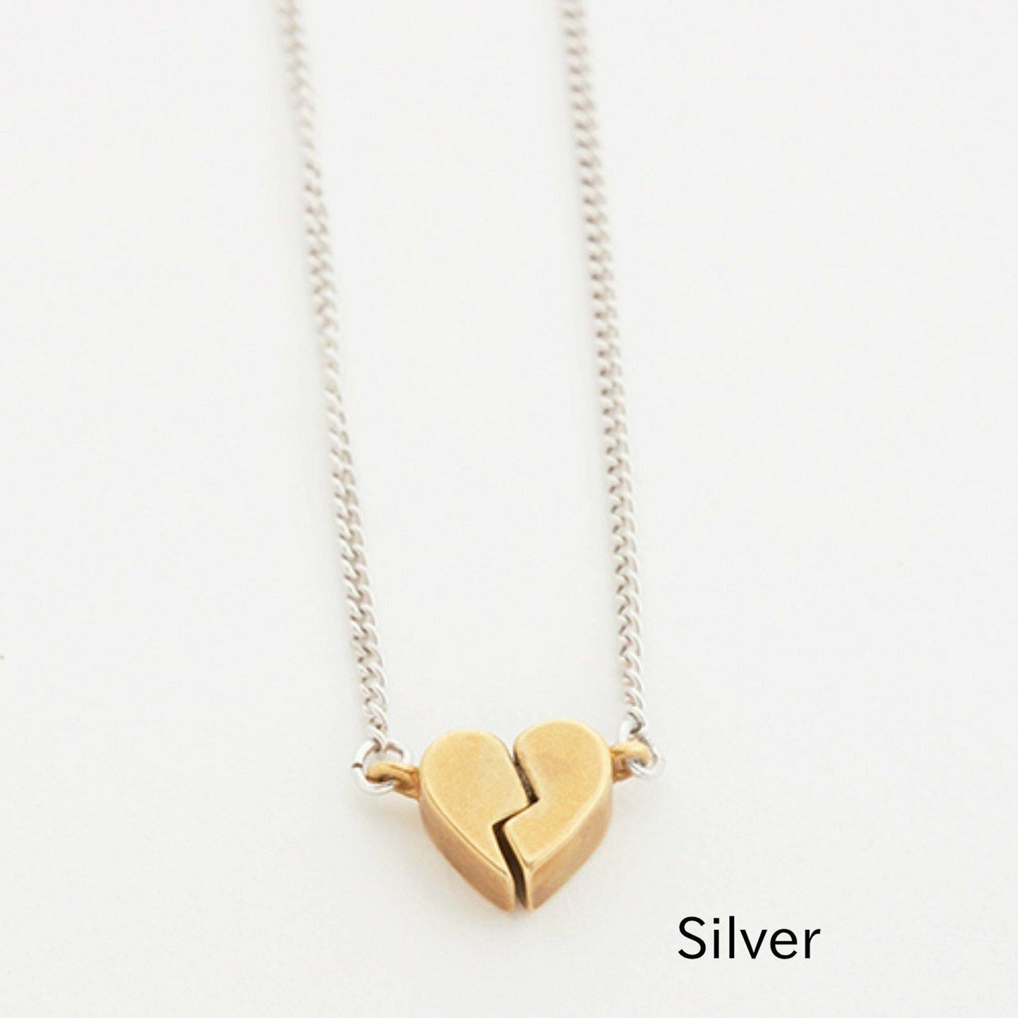 Aquvii(アクビ) | 磁石でくっつくハートがモチーフのネックレス Kissing Necklace [aq.095] - Sopwith camel