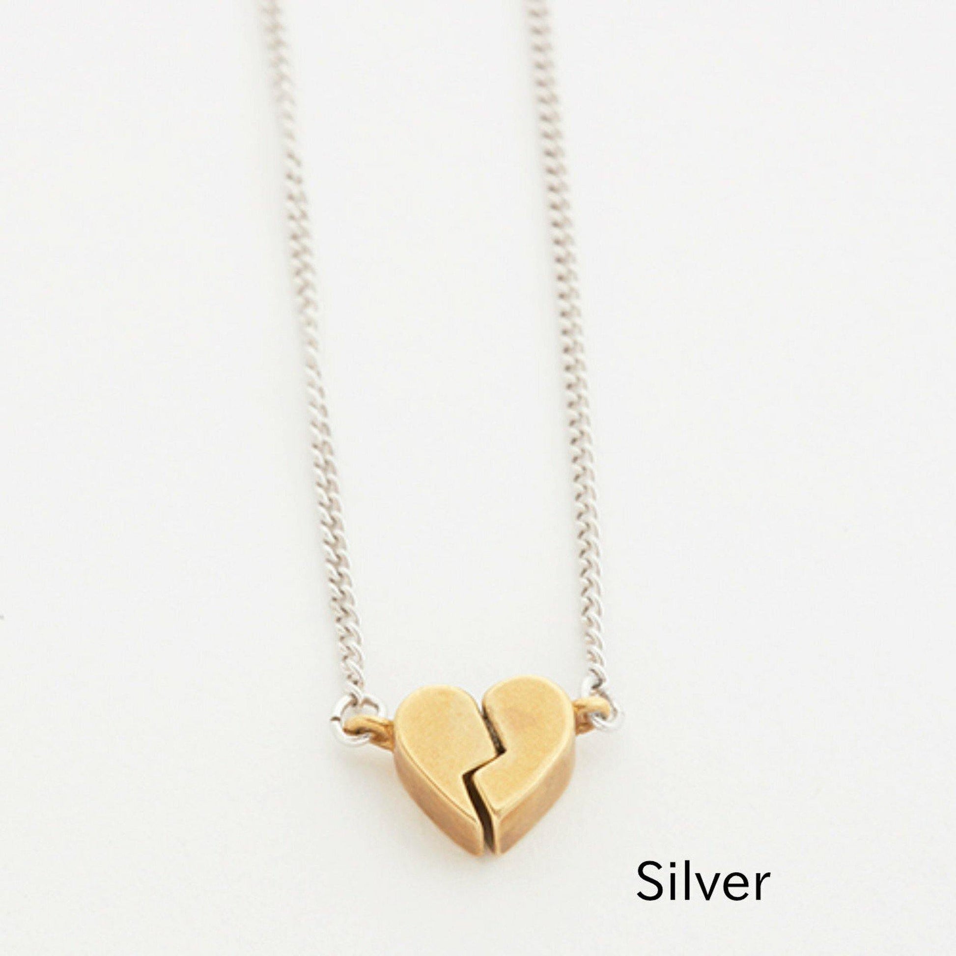 Aquvii(アクビ) | 磁石でくっつくハートがモチーフのネックレス Kissing Necklace [aq.095] - Sopwith camel
