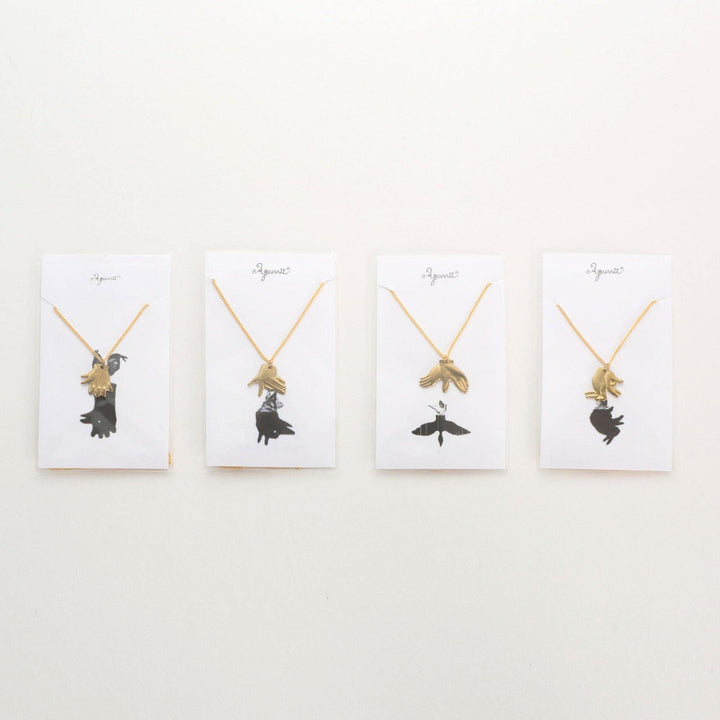 Aquvii(アクビ) | 手で作る影絵をモチーフにしたネックレス Hand shadow Necklace [aq.010] - Sopwith camel