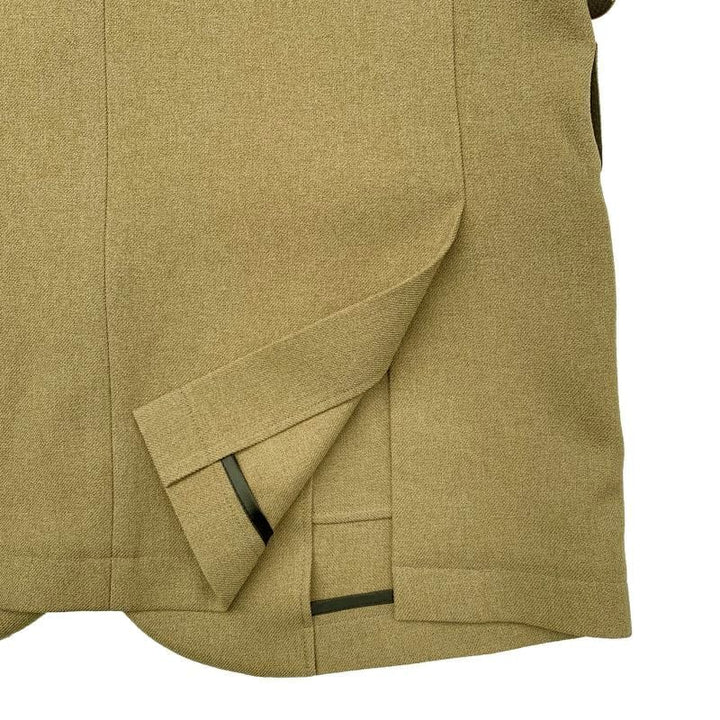 Original John(オリジナル ジョン) | 多重付けのフラップとボタンが特徴的な一重の4ボタンジャケット〈Beige〉 - Sopwith camel