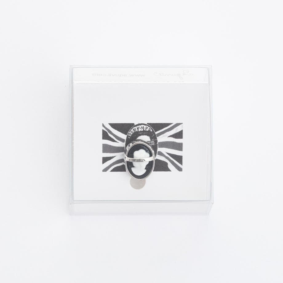 Aquvii(アクビ) | ビンテージのカメオパーツを使ったピアス Blinds cameo Ring [aq.111] - Sopwith camel