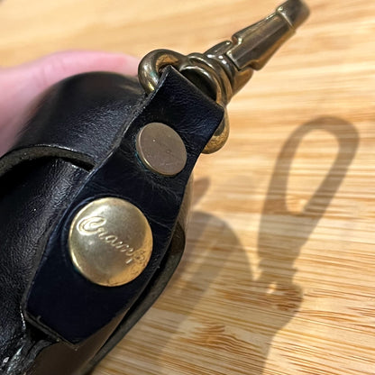 Cramp(クランプ) | 大人の遊び心をくすぐる 回転式のコインケース Leather Perth [Cr-116] - Sopwith camel