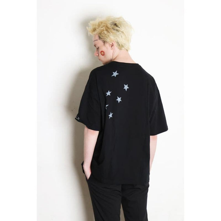 Original John(オリジナル ジョン) | "GOD SAVE THE QUEEN"デザインに手書きデザインを重ねたビッグシルエットTシャツ〈Sand〉 - Sopwith camel