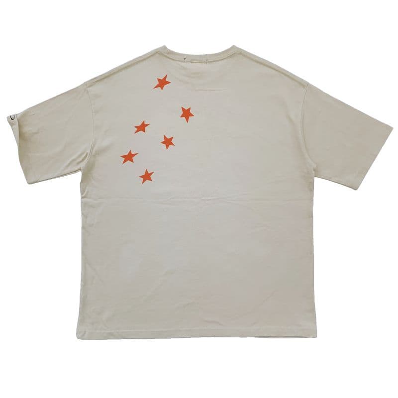 Original John(オリジナル ジョン) | "GOD SAVE THE QUEEN"デザインに手書きデザインを重ねたビッグシルエットTシャツ〈Sand〉 - Sopwith camel