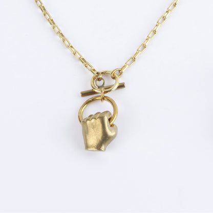 Aquvii(アクビ) | グッと握った拳がモチーフのアクセサリー(ネックレス・ピアス) - Sopwith camel