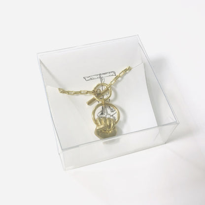 Aquvii(アクビ) | グッと握った拳がモチーフのアクセサリー(ネックレス・ピアス) - Sopwith camel