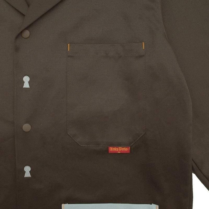 Original John(オリジナル ジョン) | 英国営郵便事業ロイヤルメールのユニフォームをモチーフにしたワークジャケット〈Brown〉 - Sopwith camel