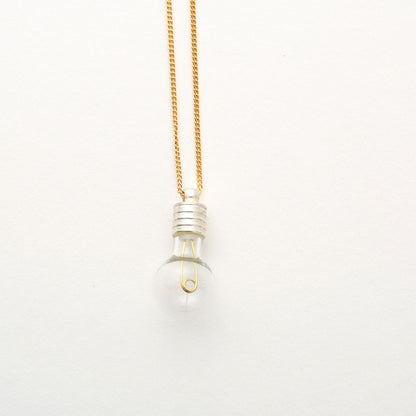 Aquvii(アクビ) | 豆電球をモチーフにしたピアスとネックレス Light bulb series [aq.017] - Sopwith camel