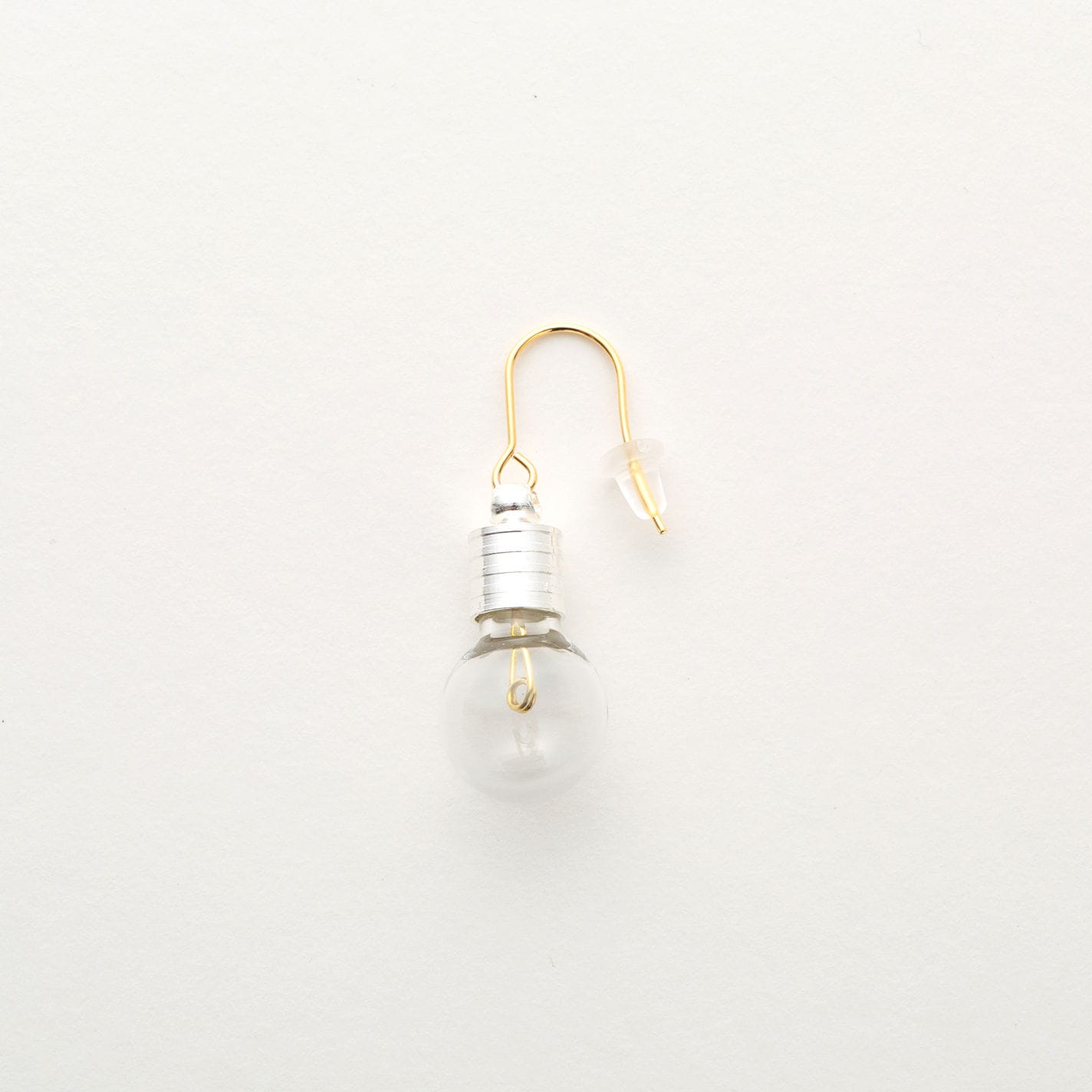 Aquvii(アクビ) | 豆電球をモチーフにしたピアスとネックレス Light bulb series [aq.017] - Sopwith camel