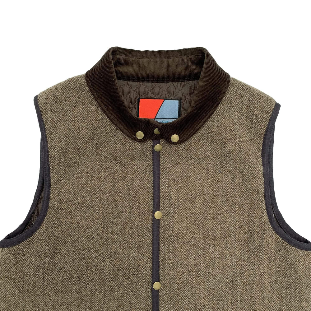 Original John(オリジナル ジョン) | 特別別注 キルティングライニングのツイードB.D.ベスト 〈Brown〉 - Sopwith camel