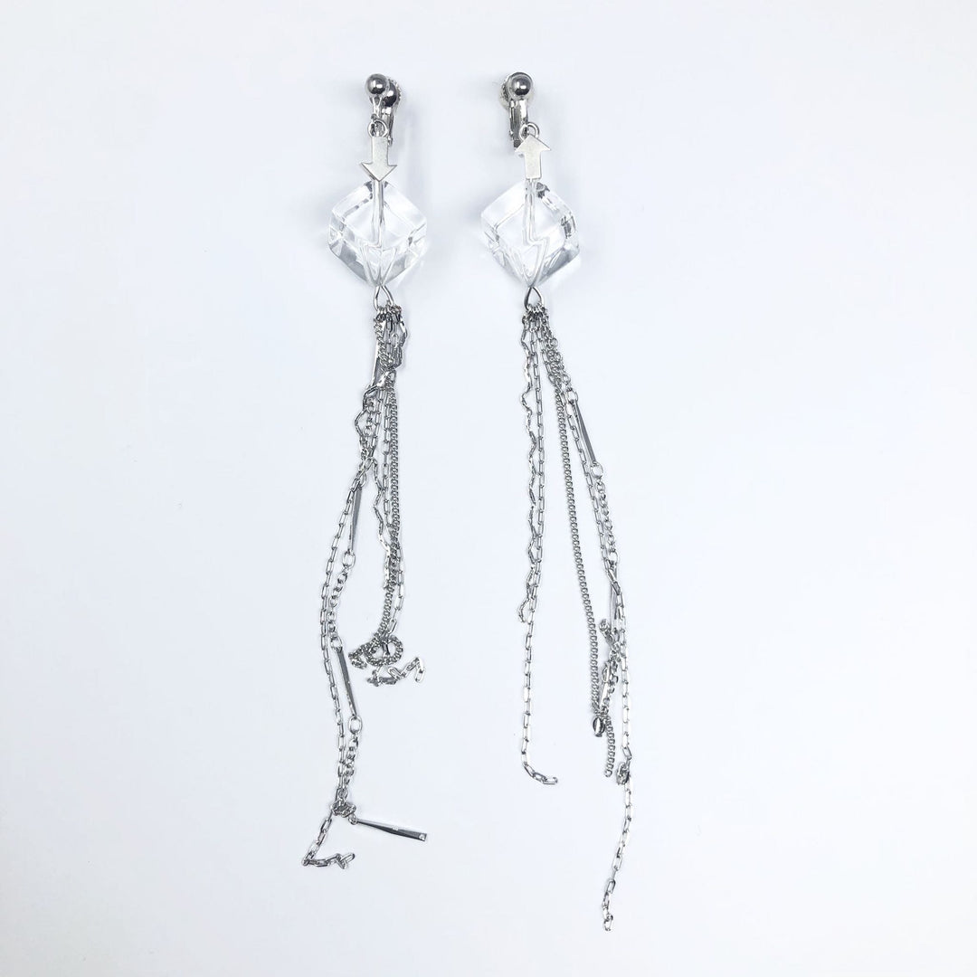 Aquvii(アクビ) | クリアパーツとチェーンの爽やかな印象の両耳イヤリング See through earring A - Sopwith camel