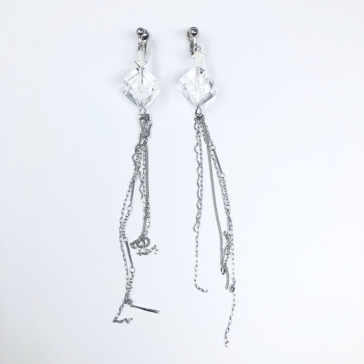 Aquvii(アクビ) | クリアパーツとチェーンの爽やかな印象の両耳イヤリング See through earring A - Sopwith camel