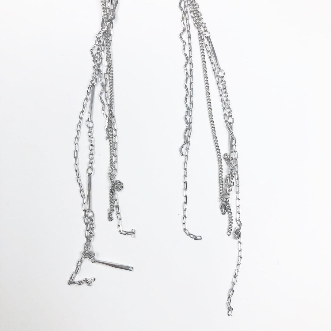 Aquvii(アクビ) | クリアパーツとチェーンの爽やかな印象の両耳イヤリング See through earring A - Sopwith camel
