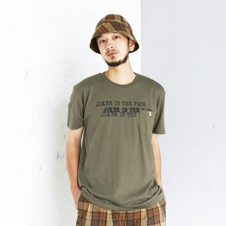 Original John(オリジナル ジョン) | "JOKER IN THE PACK"プリントのポケットTシャツ - Sopwith camel