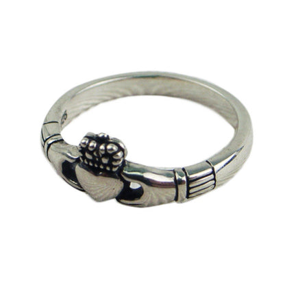 Lilac Original Archetype | 華奢なデザインのクラダリング Slender Claddagh Ring〈Silver〉 - Sopwith camel