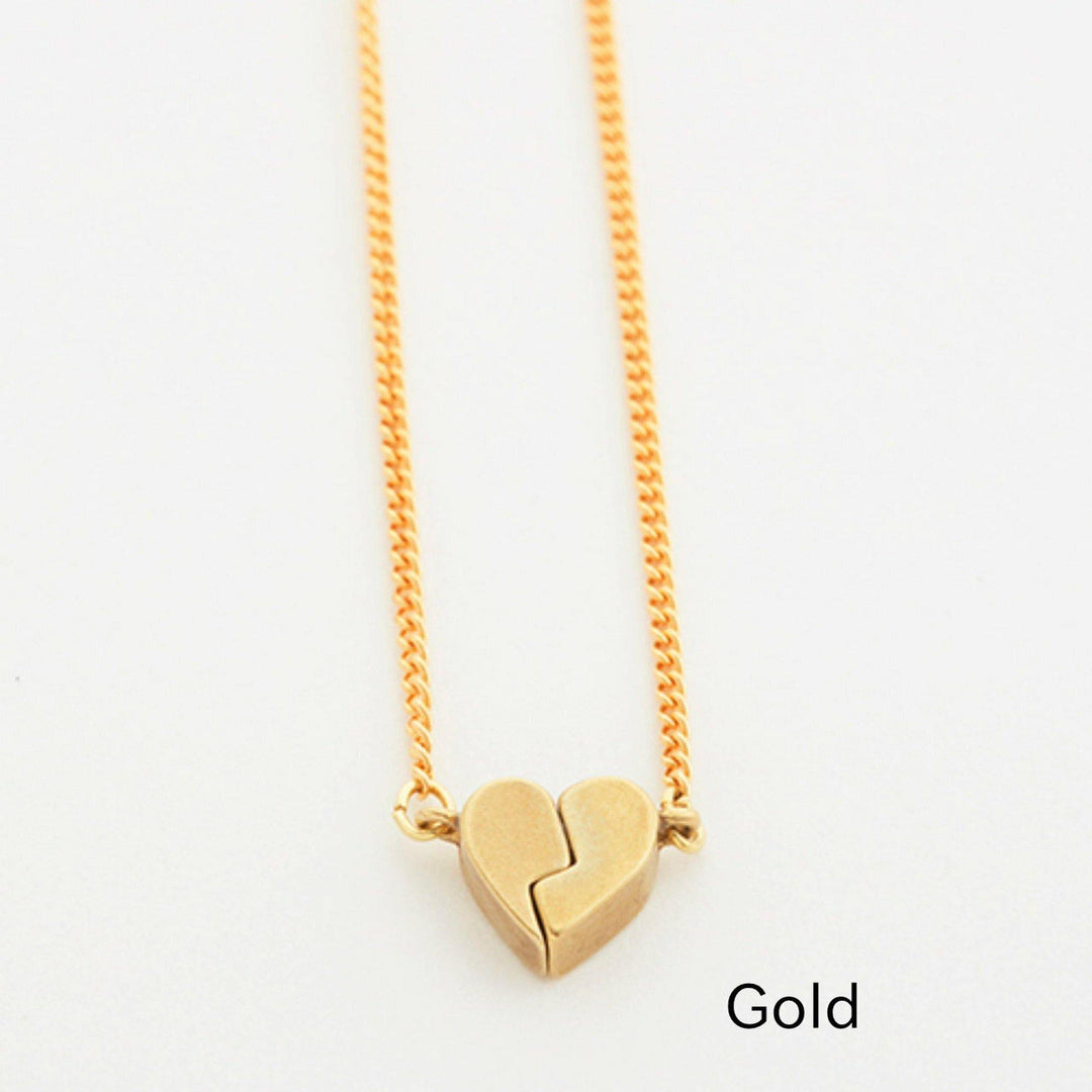 Aquvii(アクビ) | 磁石でくっつくハートがモチーフのネックレス Kissing Necklace [aq.095] - Sopwith camel